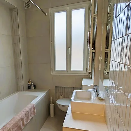 Appartamento Grand Studio Confortable Avec Vue Degagee - Nation